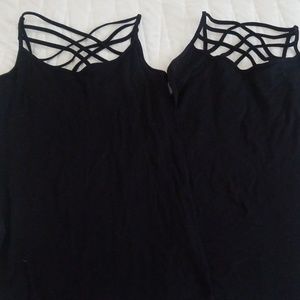 Set of 2 Cages Tanks